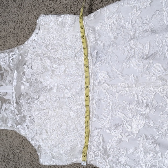 NWT Lulus Irresistible Perfect White Lace Embroidered Sleeveless Romper Large - Picture 13 of 16